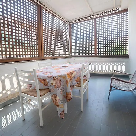 Aragonia شقة ايسكيا